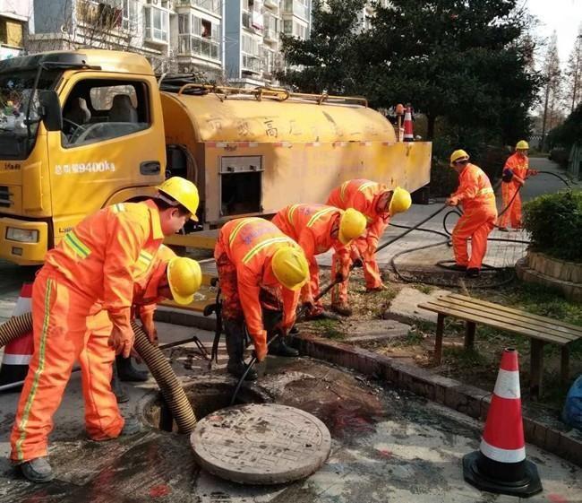 郑东市政管道清淤